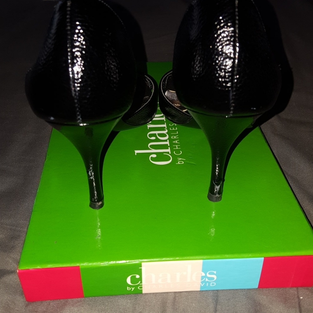Black leather open toe Charles David kitten heels - Picture 4 of 4